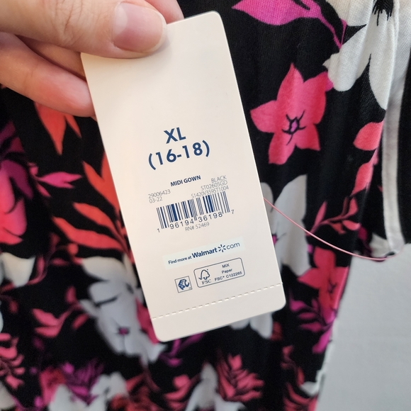 Pajama Set - Picture 13 of 13